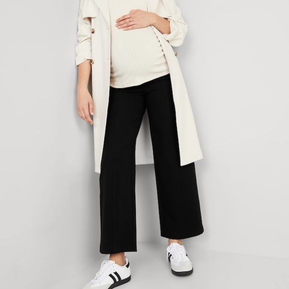 Old Navy Pants - NWT- Old Navy Maternity- XL. Pixie Wide Leg Maternity Pant
